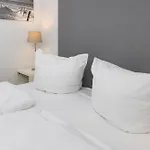 Cblue Am Yachthafen - Duene Apartment Rostock